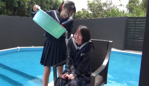 パチンコ＆紐くじ 2人の水掛祭り